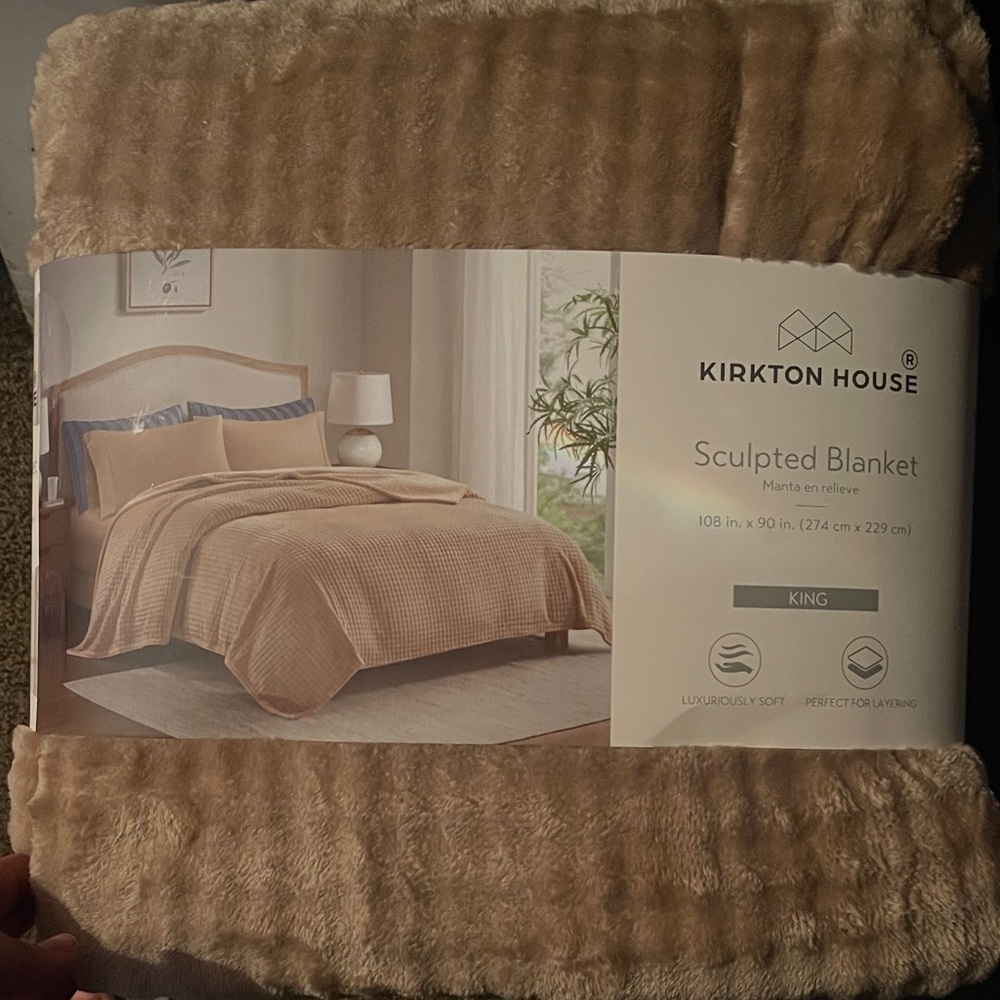 Kirkton House Sculpted Blanket - King Size, Beige